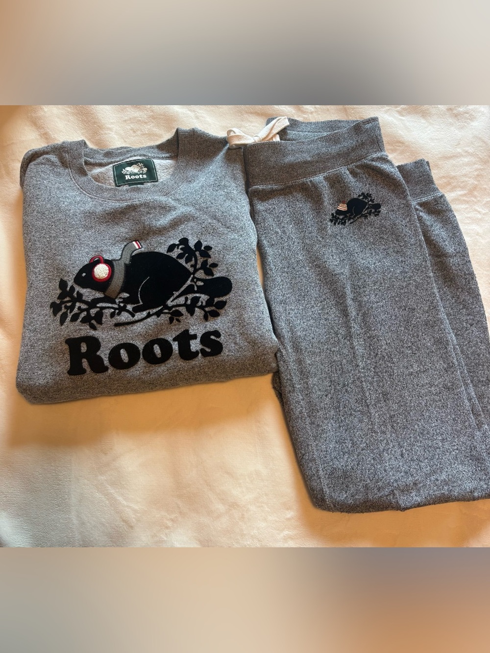 Women’s roots winter beaver set